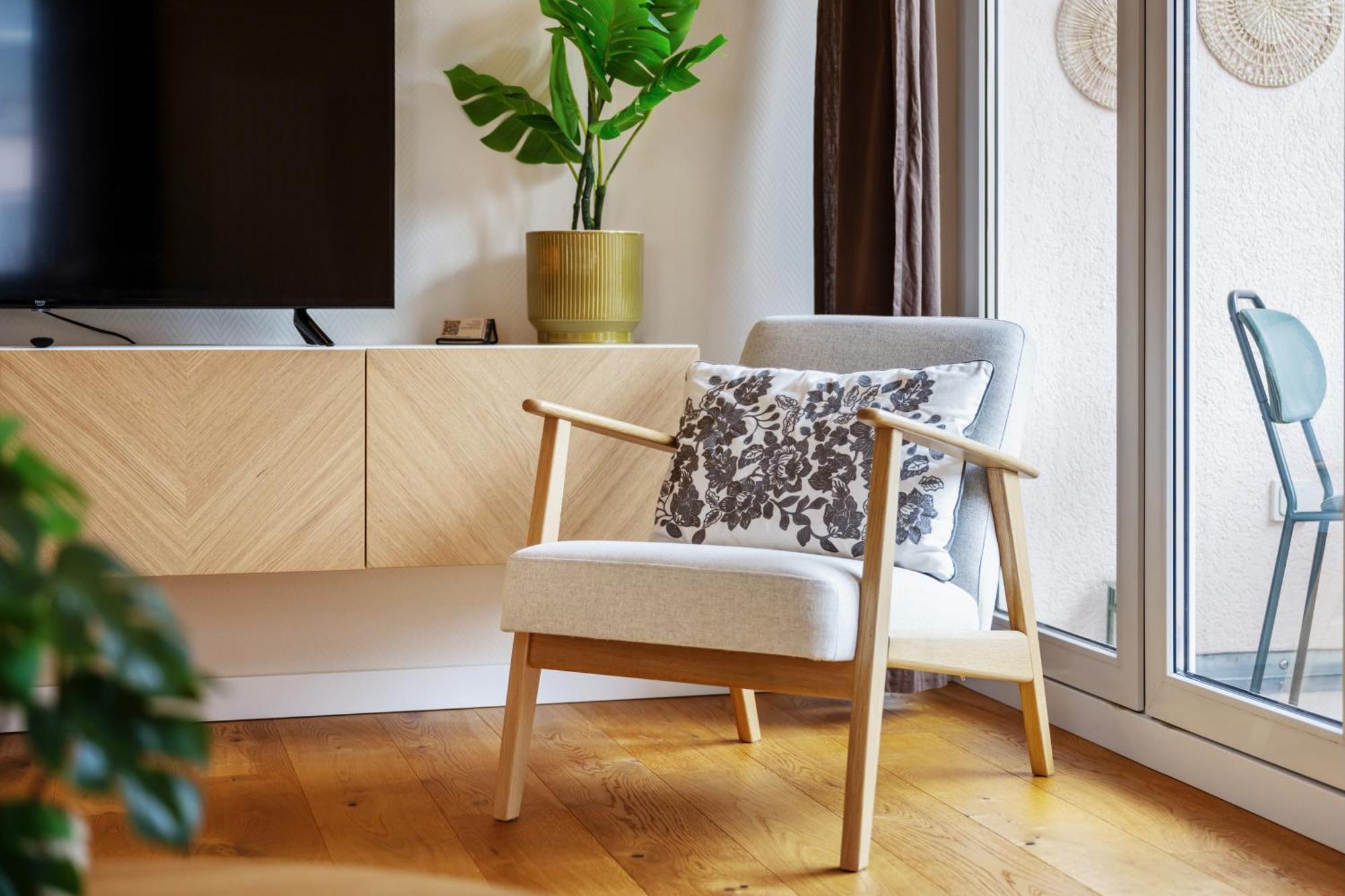 Edler Wohnraum Schwanenteich-Oase Mit Balkon, Kaffeevollautomat, Lift & Parkplatz Apartamento Zwickau Exterior foto